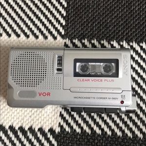 Sony Clear Voice Plus Micro-cassette  Recorder